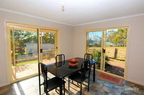 Property photo of 4 Zena Close River Heads QLD 4655