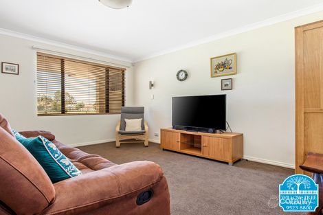 17b St Raphael Cres, Port Kennedy, WA 6172