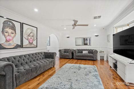 Property photo of 4 Todd Place Illawong NSW 2234