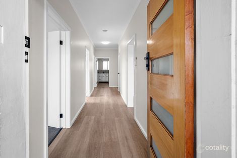 Property photo of 2 Hiller Lane Hamilton VIC 3300
