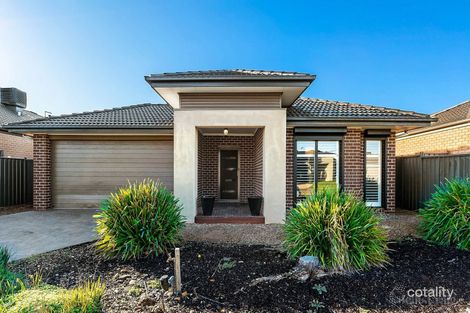 Property photo of 28 Hatfield Place Deer Park VIC 3023