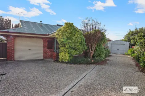 3/24 Koetong Cres, West Wodonga, VIC 3690