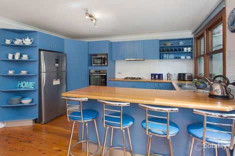 Property photo of 26 McArthur Parade Mangerton NSW 2500