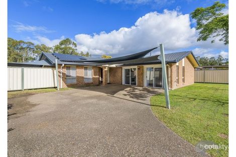 4 Adaminaby Dr, Helensvale, QLD 4212