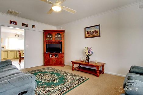 Property photo of 2/61 Lyons Road Windsor Gardens SA 5087