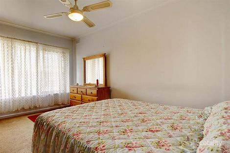 Property photo of 2/61 Lyons Road Windsor Gardens SA 5087