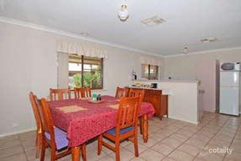 Property photo of 17 Rainsford Loop Boulder WA 6432