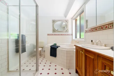 Property photo of 12 Bottlebrush Court Langwarrin VIC 3910