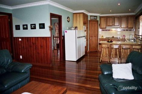 Property photo of 5 Greenview Court Greensborough VIC 3088