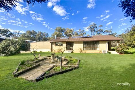 81 Lower Bathurst St, Forbes, NSW 2871