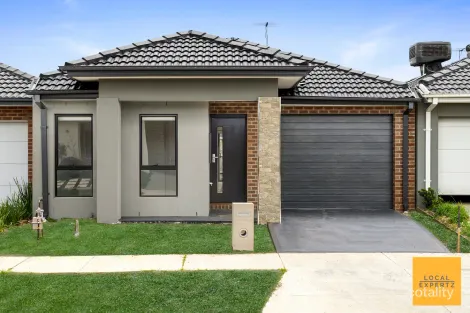 5 Akram Way, Rockbank, VIC 3335