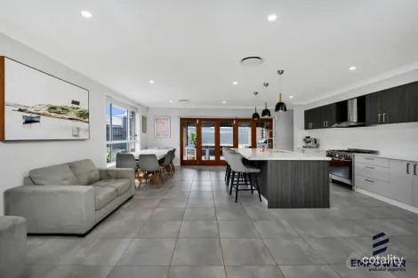 Property photo of 51 Crowley Boulevard Claymore NSW 2559