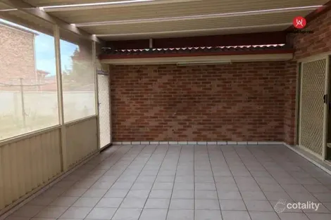 Property photo of 3 Herrick Close West Hoxton NSW 2171