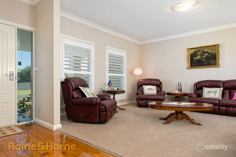 Property photo of 82 Atherton Crescent Tatton NSW 2650