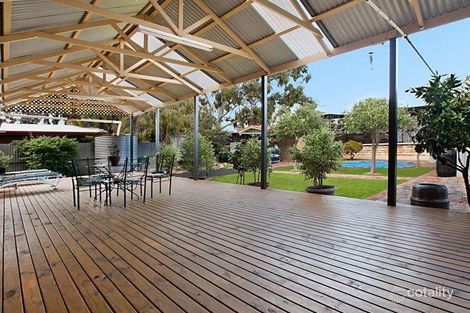 18 Leslie Mcintyre Ave, Salisbury Downs, SA 5108