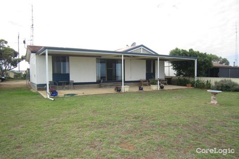 97 Fisherman Bay Rd, Port Broughton, SA 5522
