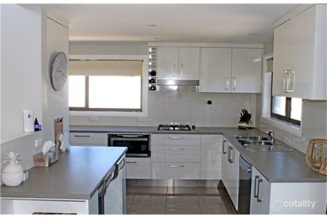 Property photo of 50 Riverview Crescent Catalina NSW 2536