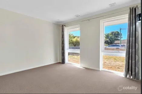 Property photo of 14 Waratah Drive Camillo WA 6111