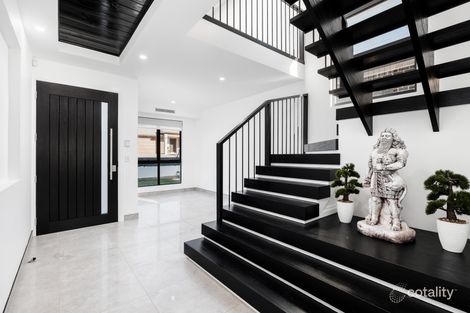 Property photo of 5 Beresford Avenue Gledswood Hills NSW 2557