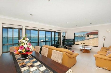 Property photo of 5/268 Marine Parade Labrador QLD 4215