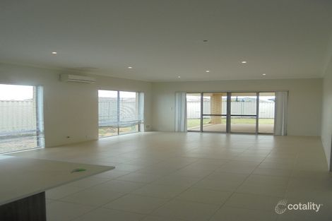 Property photo of 22 Kilrush Turn Ridgewood WA 6030