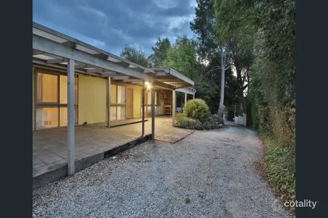 Property photo of 6 Caromar Street Croydon VIC 3136