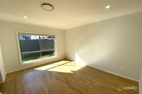 Property photo of 17 Aerodrome Drive Schofields NSW 2762