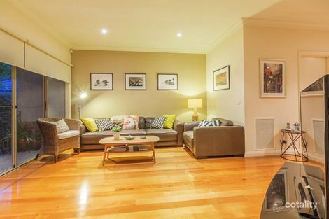 Property photo of 37 Marianne Way Mount Waverley VIC 3149