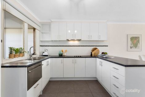 Property photo of 17/4-42 Coral Drive Hampton Park VIC 3976