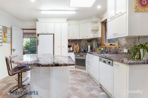 Property photo of 39 Annandale Crescent Glen Waverley VIC 3150