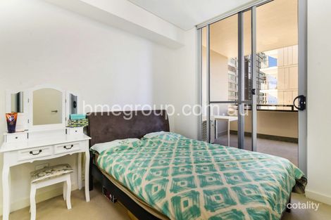 Property photo of 417/5 Verona Drive Wentworth Point NSW 2127