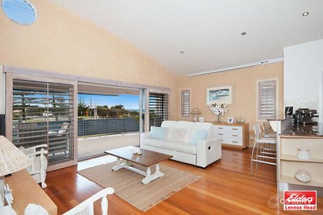 Property photo of 2/1 Ross Street Lennox Head NSW 2478