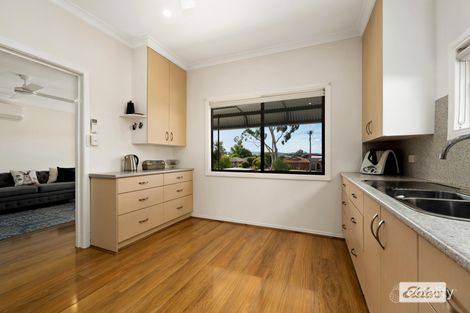 Property photo of 73 Lawrence Street Wodonga VIC 3690