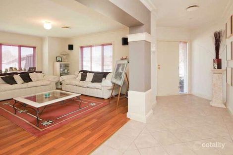Property photo of 13 Harbour Street Beaconsfield VIC 3807