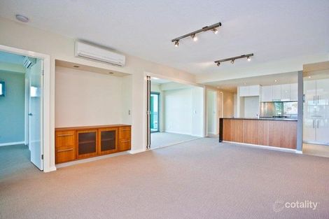 Property photo of 106/185 Redcliffe Parade Redcliffe QLD 4020