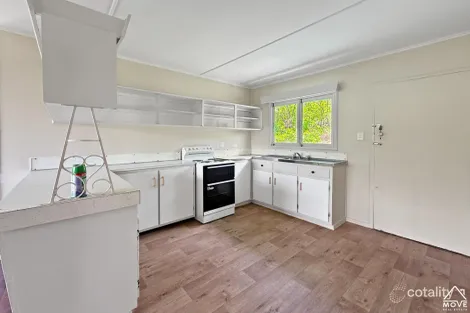 Property photo of 20 Green Street West End QLD 4810