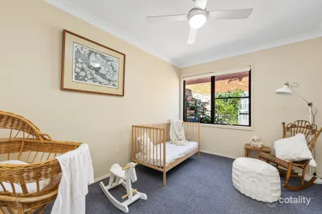 Property photo of 2/6 Argyle Avenue Narara NSW 2250