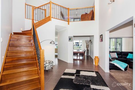 Property photo of 17 Quayside Drive Helensvale QLD 4212