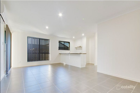 Property photo of 13 Bronco Crescent Gracemere QLD 4702