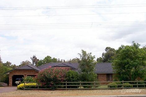 12 Norwood Rd, Maida Vale, WA 6057