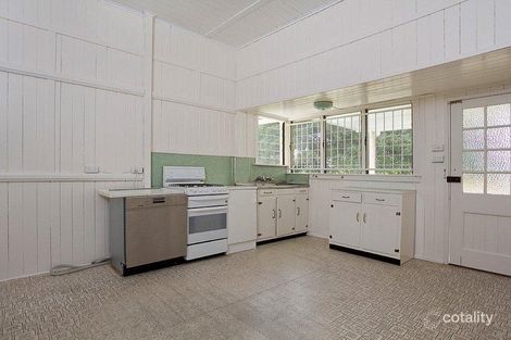 Property photo of 35 The Drive Bardon QLD 4065