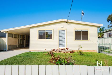Property photo of 31 Wall Road Gorokan NSW 2263