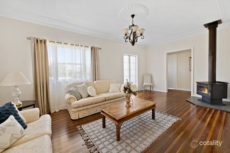 Property photo of 11 Wellsley Street North Toowoomba QLD 4350