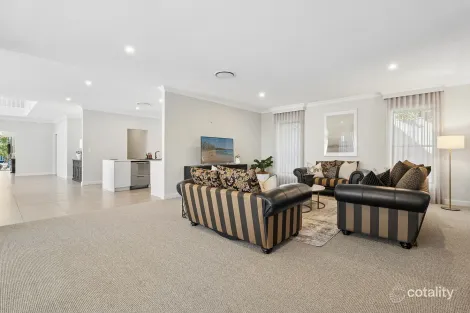 Property photo of 38 Highland Crescent Thirlmere NSW 2572