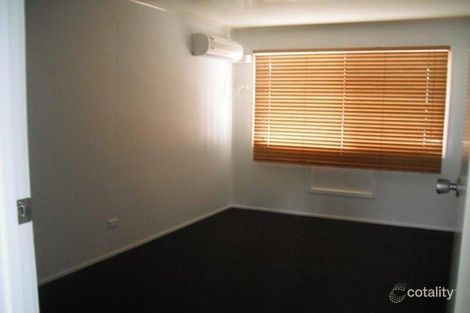 Property photo of 17 Beardmore Crescent Dysart QLD 4745