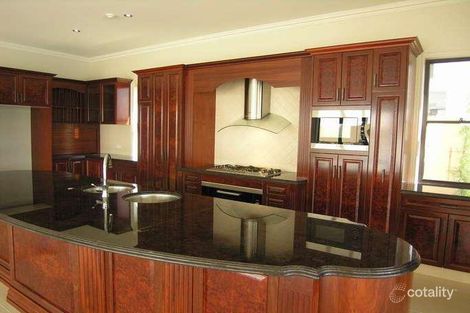 Property photo of 8060 Riverside Drive Hope Island QLD 4212