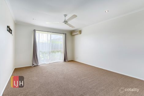 Property photo of 7 Harlow Place McDowall QLD 4053