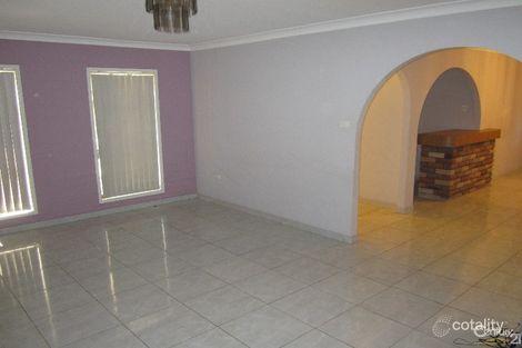 Property photo of 14 Glen Elgin Crescent Edensor Park NSW 2176