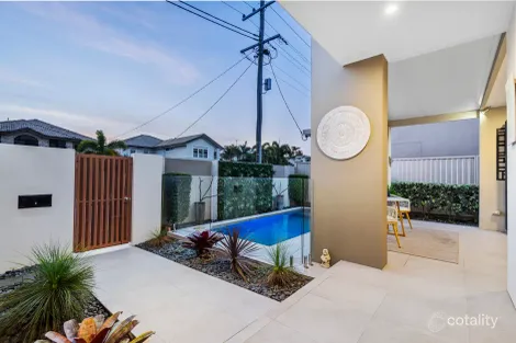 Property photo of 3 Lemana Lane Burleigh Heads QLD 4220