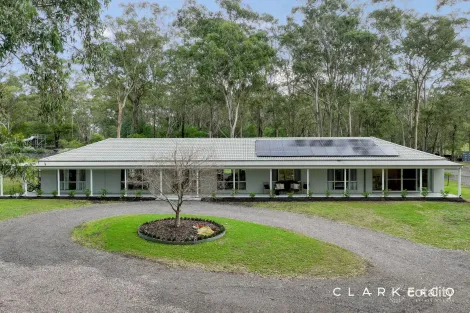 Property photo of 11 Durham Grove Wallalong NSW 2320